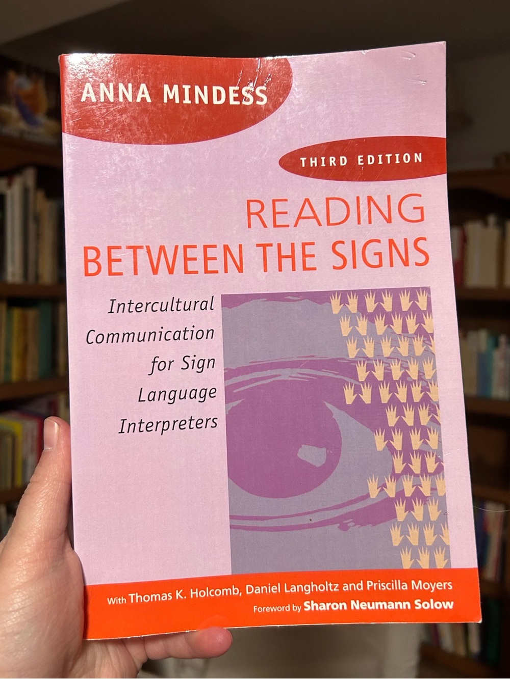“Reading Between the Signs” (3rd edition) by Anna Mindess